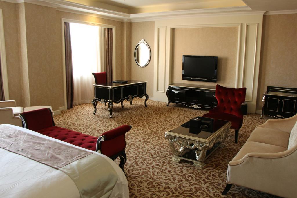 Zhuhai Rongfeng Hotel Zewnętrze zdjęcie