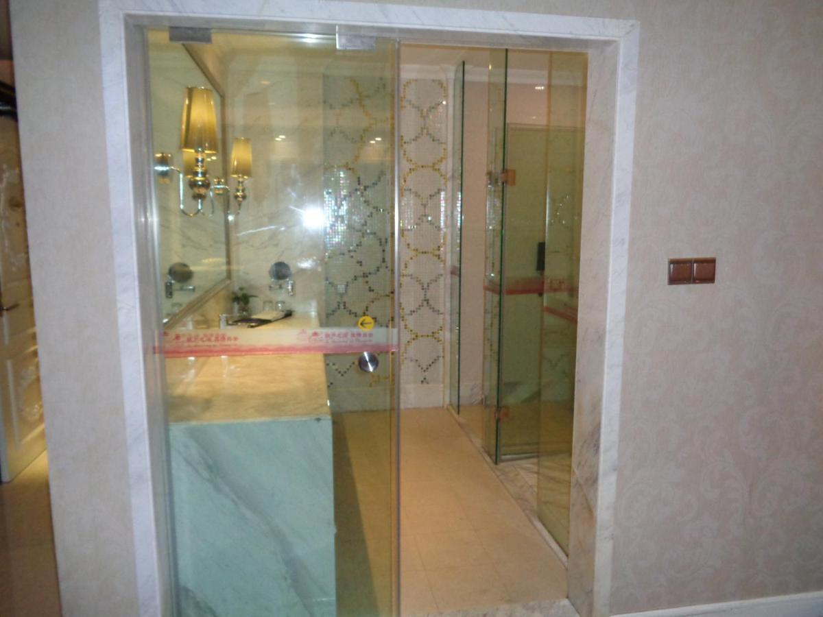 Zhuhai Rongfeng Hotel Zewnętrze zdjęcie
